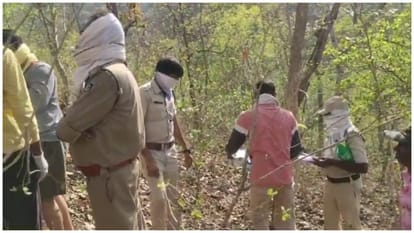 Dead body of youth found hanging from tree near Singaurgarh Fort in Rani Durgavati Tiger Reserve