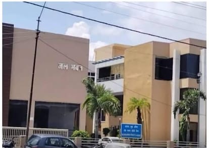 Bhopal: Trouble in PHE department, age reduced by five years in seniority list of sub engineer