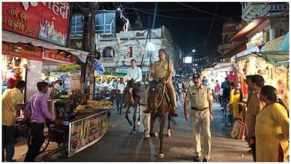 Ujjain News: Collector and SP took out flag march with CRPF and police personnel to give the message of voting