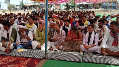 MP Politics MLA Kamleshwar Dodiyar came to front after party ultimatum