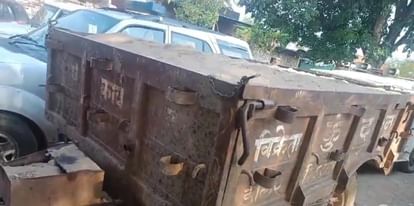 Shahdol: Even after the death of two government employees, illegal mining continues unabated