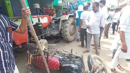 Municipal tanker driver under the influence of alcohol crushed two bikes