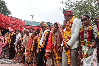 Indore: Shehnai sounded in Indore's Kalyan Sangh, marriage of seven blind daughters took place.