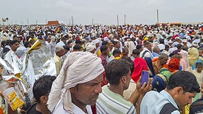 Hathras Stampede: सिस्टम सो गया था... जाग रही थी तो बस बेपरवाही, भीड़ पचास हजार से अधिक; पुलिस कर्मी महज 40 Hathras Stampese Case Failures of Police, Administration, and Health Department During Accident