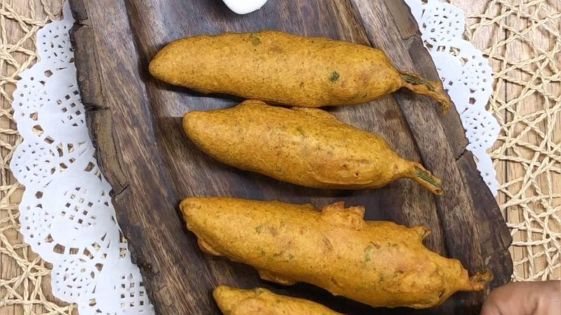 Monsoon Special Pakora Recipes: प्याज नहीं, अब बारिश के मौसम में अपनाएं ये पांच यूनिक पकौड़े की रेसिपी Monsoon Special Pakora Recipes 5 Must-Try Pakora Recipes for Rainy Season Recipe in Hindi
