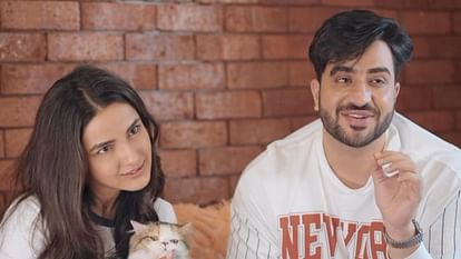 Jasmine Bhasin: कॉर्निया डैमेज होने के बाद दर्द में थीं जैस्मिन, अली ने हर मिनट पढ़ी दुआ, दिया हेल्थ अपडेट Jasmine Bhasin revealed Aly Goni Recited Duas For Her Every Minute Actress shares a Thank You post for him