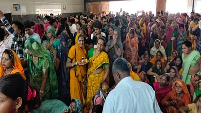 Sehore Seven-day Shiv Mahapuran organized at Kubereshwar Dham devotees thronged place throughout day