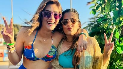 Kriti Sanon: नई तस्वीरों में कथित बॉयफ्रेंड कबीर संग दिखीं कृति सेनन, डिनर पार्टी का लुत्फ उठाते दिखे दोनों! Kriti Sanon Dines With Rumoured Boyfriend Kabir Bahia in New Pics But new photos Notices Something Else report