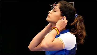 Manu Bhaker: निशानेबाजी विश्व कप में भाग नहीं लेंगी ओलंपिक पदक विजेता मनु भाकर? कोच जसपाल ने दी बड़ी जानकारी Medalist Manu Bhaker will be out of Delhi World Cup, coach Jaspal rana gave important information