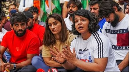 Bajrang-Vinesh: 'I also got the offer, but...', Sakshi Malik statement amid Bajrang-Vinesh's entry in politics