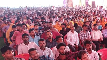 प्रयागराज में गरजे सीएम योगी : बुलडोजर चलाने के लिए हिम्मत चाहिए, माफिया ने सिर उठाया तो मिट्टी में मिला देंगे CM Yogi roared in Prayagraj: Courage is needed to run a bulldozer, if the mafia raises its head, it will raze