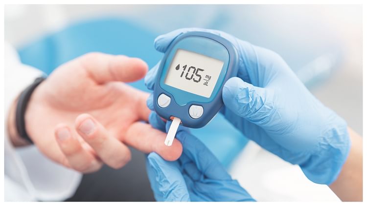यूपी – World Diabetes Day 2024: 20 साल से कम उम्र वाले भी हो रहे डायबिटीज के शिकार, डॉक्टर से जानें- लक्षण और प्रभाव – INA यूपी – World Diabetes Day 2024: 20 साल से कम उम्र वाले भी हो रहे डायबिटीज के शिकार, डॉक्टर से जानें- लक्षण और प्रभाव – INA