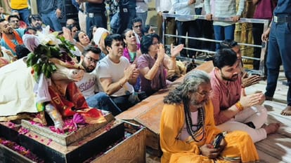 Shashi Kapoor's son Kunal Kapoor reached the court of Baba Mahakal