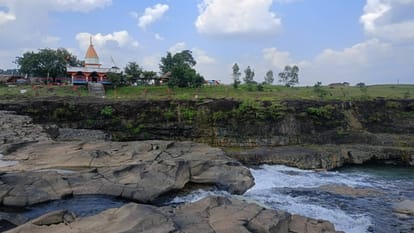 Sehore Bhutadi Amavasya unique village of Madhya Pradesh people talk to ghosts and tell them their problems