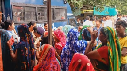 Ujjain News Murder verdict came after four years 16 accused got life imprisonment relatives crying