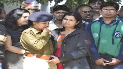 Pratapgarh : सीओ जिया उल हक हत्याकांड का 11 वर्ष बाद आया फैसला, 10 आरोपी दोषी करार Pratapgarh Kunda CO Zia Ul Haq murder case comes after 11 years, 10 accused convicted
