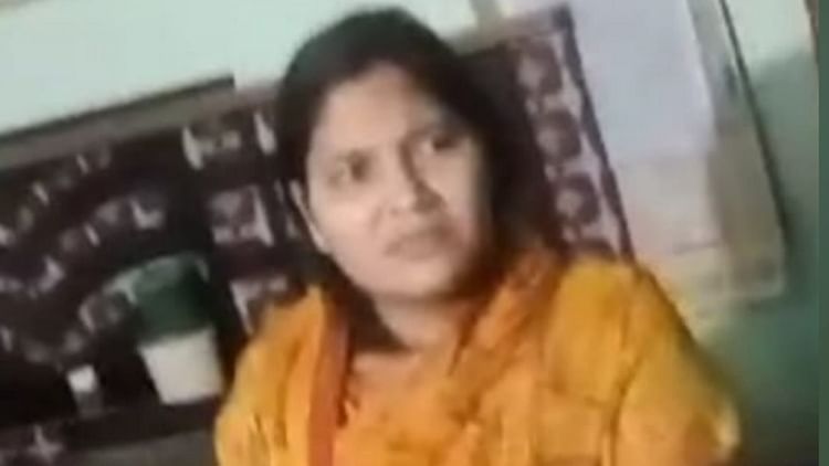 खबर शहर , Lucknow: घर में घुसकर असलहे के बल पर महिला से लूट लिए दो लाख की नकदी समेत लाखों के जेवर – INA खबर शहर , Lucknow: घर में घुसकर असलहे के बल पर महिला से लूट लिए दो लाख की नकदी समेत लाखों के जेवर – INA