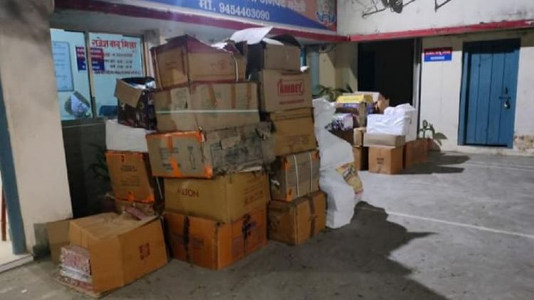 यूपी – Bareilly News: बारूद के ढेर पर जिला… तीन जगह जखीरा मिला, सात आरोपियों के खिलाफ रिपोर्ट दर्ज – INA यूपी – Bareilly News: बारूद के ढेर पर जिला… तीन जगह जखीरा मिला, सात आरोपियों के खिलाफ रिपोर्ट दर्ज – INA