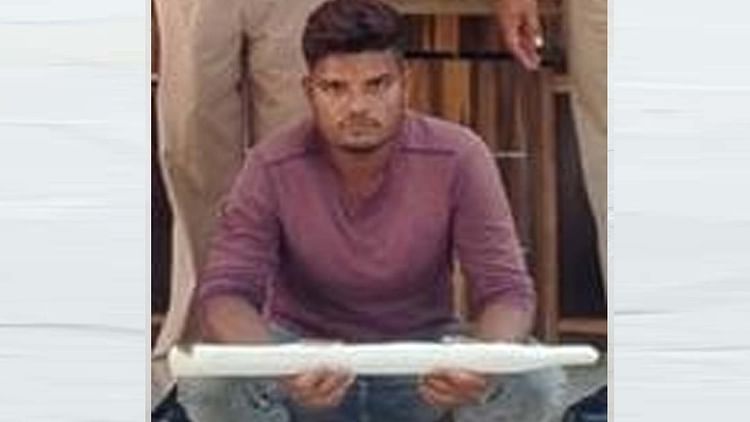 खबर शहर , Mahoba: बहन से छेड़खानी के विरोध पर भाई पर लोहे की रॉड से हमला, मौत – INA खबर शहर , Mahoba: बहन से छेड़खानी के विरोध पर भाई पर लोहे की रॉड से हमला, मौत – INA