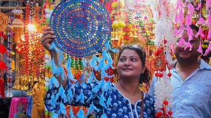 Economy: दिवाली सीजन में खरीदारी के बनेंगे नए रिकॉर्ड, तीसरी तिमाही में नई ऊंचाई हासिल कर सकता है देश Indian Economy Diwali Season Festivals Third Trimester to lead growth story news and updates
