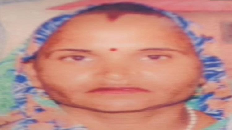 यूपी – खुशियां मातम में बदलीं: बेटी की विदाई से पहले मां की उठी अर्थी, संदिग्ध परिस्थिति में हुई मौत – INA यूपी – खुशियां मातम में बदलीं: बेटी की विदाई से पहले मां की उठी अर्थी, संदिग्ध परिस्थिति में हुई मौत – INA