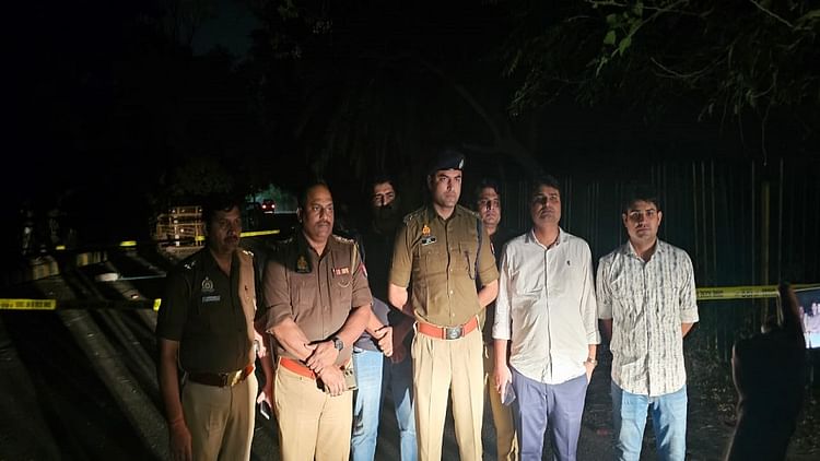 खबर शहर , UP: आगरा पुलिस ने मुठभेड़ में दबोचा ऐसा शातिर…चेन स्नेचिंग में है माहिर, नाम दर्ज हैं आठ मुकदमे – INA खबर शहर , UP: आगरा पुलिस ने मुठभेड़ में दबोचा ऐसा शातिर…चेन स्नेचिंग में है माहिर, नाम दर्ज हैं आठ मुकदमे – INA