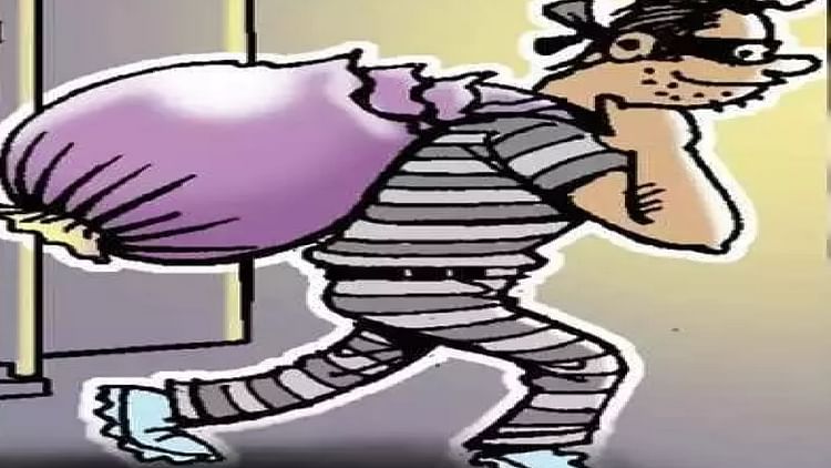 सीजी- रायपुर में लगभग 63 लाख रुपये की चोरी: दीवान में छिपाकर रखे रकम पर चोरों ने किया हाथ साफ, करीबी पर आशंका – INA सीजी- रायपुर में लगभग 63 लाख रुपये की चोरी: दीवान में छिपाकर रखे रकम पर चोरों ने किया हाथ साफ, करीबी पर आशंका – INA