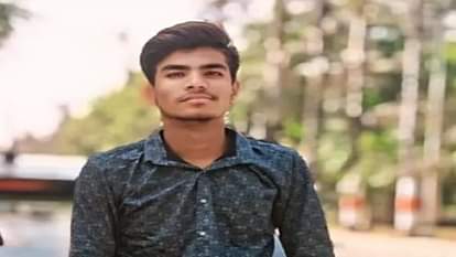 Aligarh: हाईस्कूल का छात्र बुआ की कार लेकर गया, लौटते समय कार पलटने से हुई मौत Teenager dies after car overturns in Talanagari