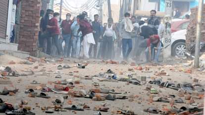 Sambhal Violence: शारिक साटा के खिलाफ लुकआउट नोटिस, मुल्ला अफरोज पर रासुका, वाहन चोरी गैंग का इनसे यह कनेक्शन Sambhal Violence: Lookout notice against Shariq Sata, NSA against Mulla Afroz