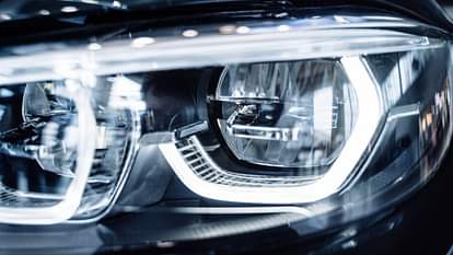 Useless Car Features: कार के 5 बेकार फीचर्स जिनकी कोई जरूरत नहीं, इनके झांसे में मत आना! कर देंगे जेब खाली Top 5 Useless Car Features That Drains Your Hard Earned Money