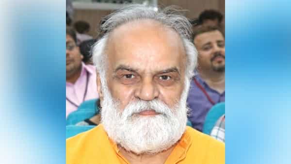 स्वागतम् 2025: भाग-दौड़ के साथ अगर फुरसत की कद्र करें... बस हंसते रहें साल ‘हैप्पी’ हो जाएगा ! Welcome 2025 value leisure along with hustle bustle just keep smiling whole year will be happy