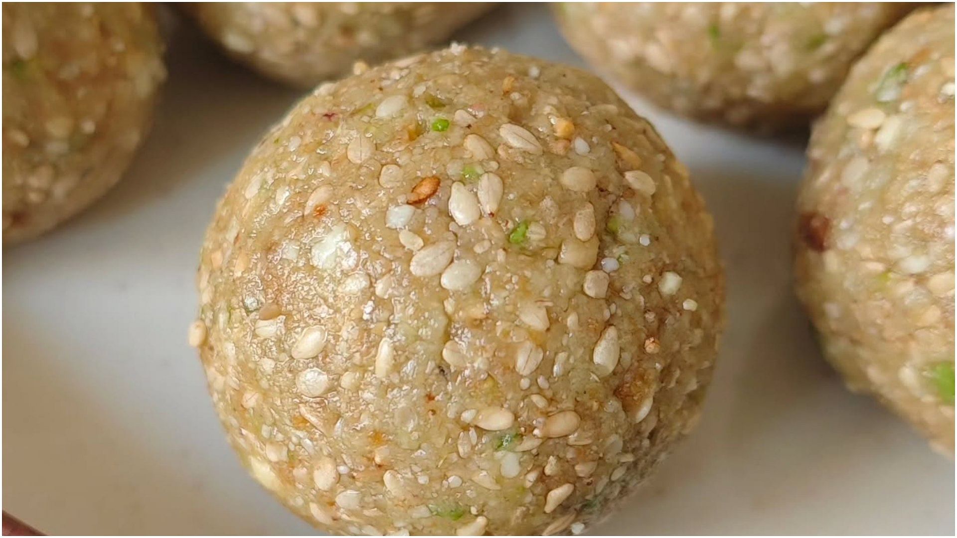 Makar Sankranti Til Gud Ke Laddu Recipe Know How To Make Til Ladoo