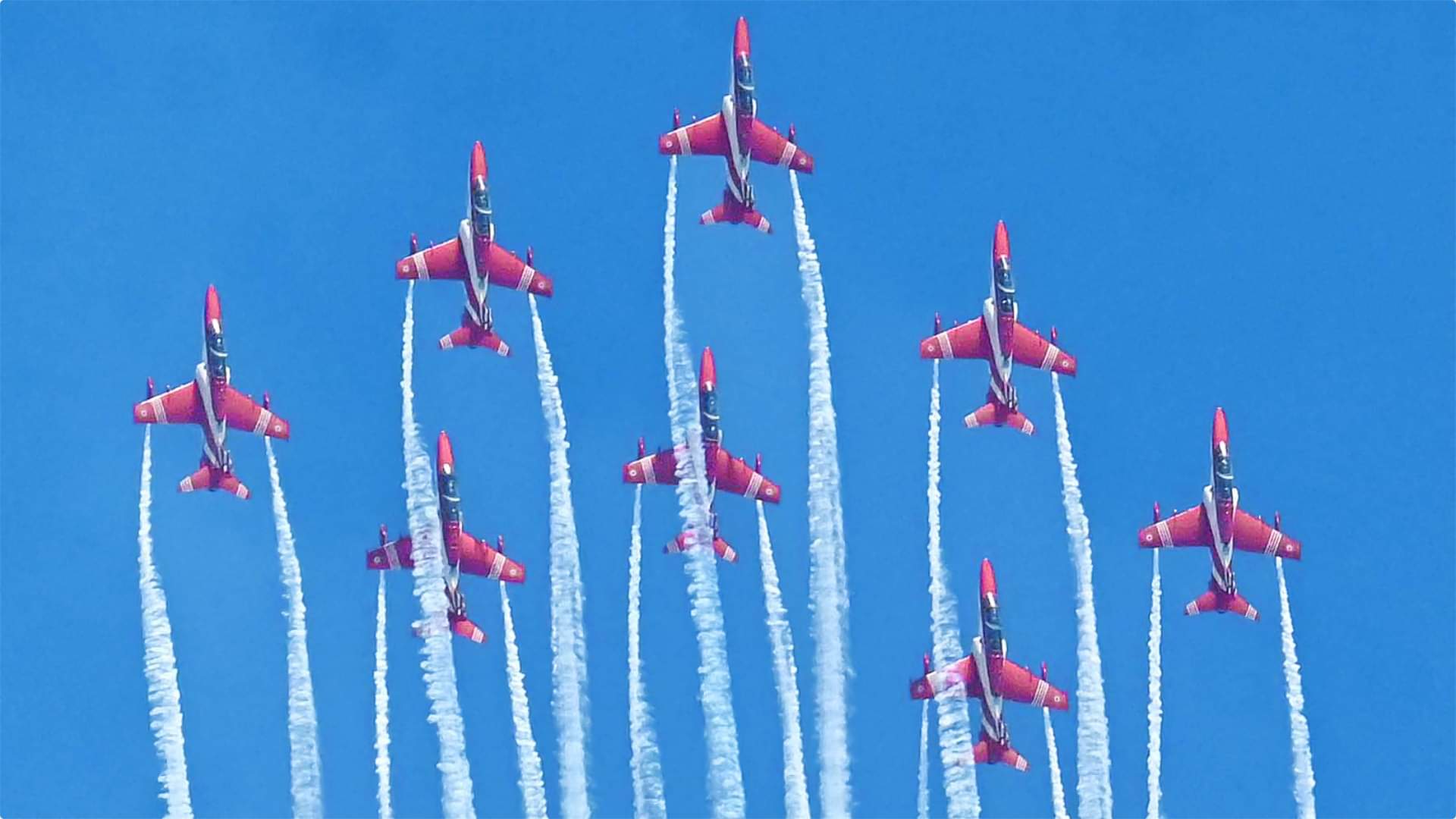 Aero India 2025: सुखोई समेत लड़ाकू विमानों की गर्जना से गूंजा बंगलूरू; राजनाथ सिंह बोले- ये पराक्रम का महाकुंभ By being strong we can work for better world order: Rajnath Singh, Aero India 2025, News in hindi