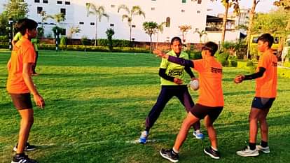 Sports: फुटबॉल नर्सरी की डबल जीत, 17वें और अंतिम मिनट में इन खिलाड़ियों ने पलट दी बाजी; पढ़ें अन्य खबरें Sports news Football Nursery double victory players won in final minute