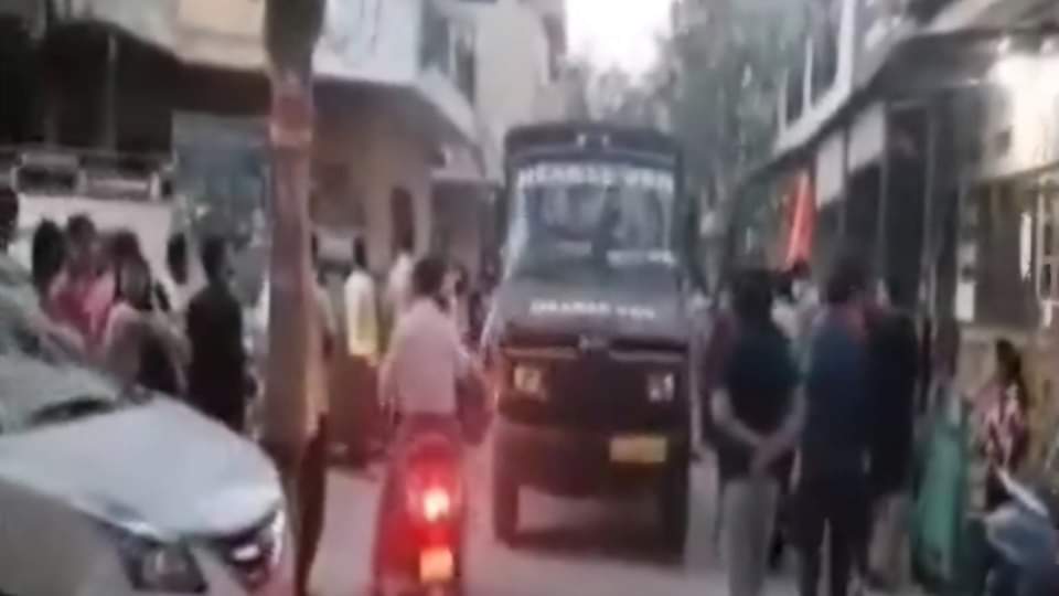दिल्ली हत्याकांड: यू-ट्यूब पर देखा लाश को ठिकाने लगाने का तरीका; शव गलाने के लिए खोजा केमिकल; पढ़ें खुलासे Delhi Anju Murder Case mystery solved Watched video on YouTube to dispose of woman body see photos
