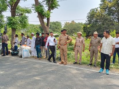 Dehradun Accident: शिमला बाईपास पर हादसा...बस और लोडर ऑटो के बीच जोरदार टक्कर, बच्चे समेत दो की मौत, 14 घायल Uttarakhand Accident collision between bus and loader auto in Dehradun