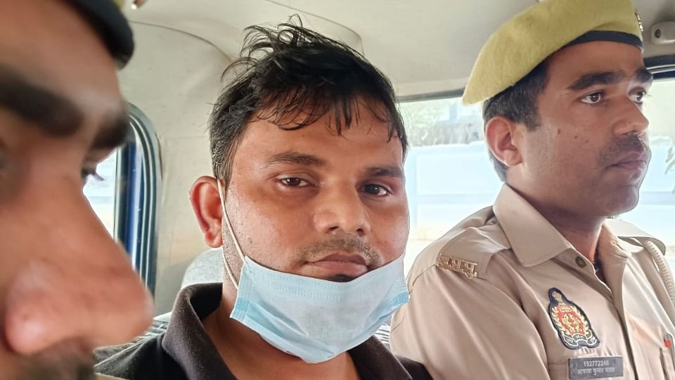 UP: अस्पताल में नर्स का कत्ल...संचालक को लेकर खुला नया राज, हेल्पर से बन गया मेडिकल माफिया; पूरी कहानी Nurse murder in hospital at sant kabir Nagar New secret revealed about hospital operator helper turned