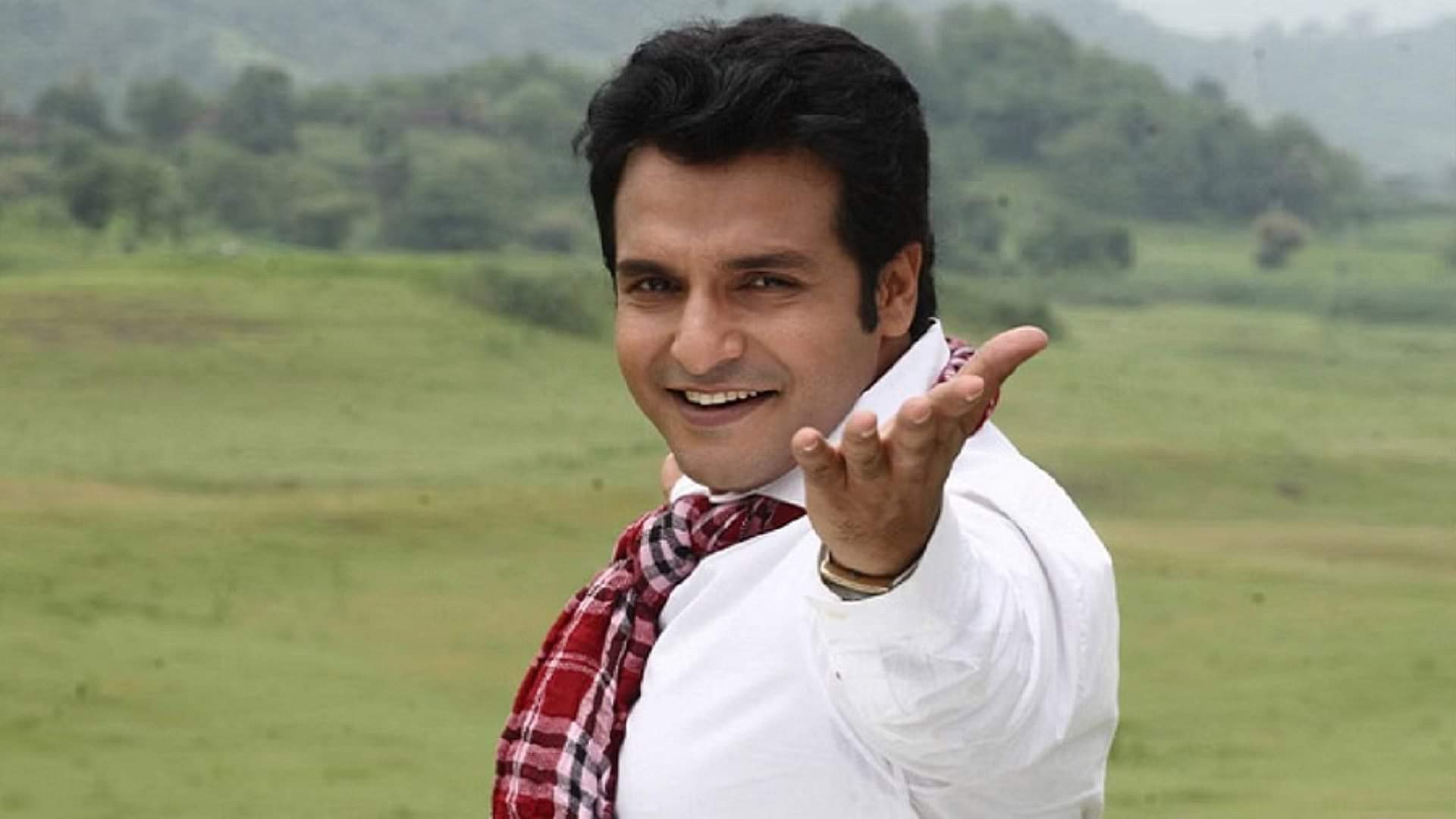 Bhojpuri Stars: हिंदी फिल्मों में काम कर चुके हैं ये भोजपुरी कलाकार, एक ने बीते वर्ष पुलिस ऑफिसर बन जमाया रंग monalisa To ravi kishan manoj tiwari Awdhesh Mishra these Bhojpuri Actors Worked In Bollywood Movies