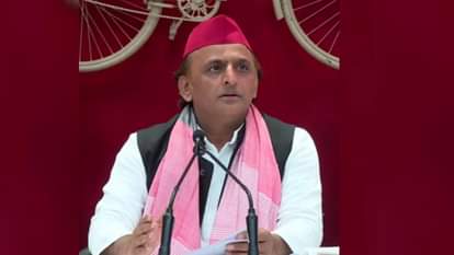 UP: 'भाजपा सरकार में पीडीए का हो रहा अपमान...', अखिलेश बोले- पीडीए के कारण नेपाल में लगी आग; हो गया तख्तापलट SP President Akhilesh Yadav said BJP has caused lot of damage to democracy and Constitution