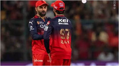 IPL 2025: रजत पाटीदार ने गेंदबाजों को दिया घर पर पहली जीत का श्रेय, कोहली बोले- हमने जीत का तरीका ढूंढ लिया है IPL 2025: Rajat Patidar gave credit to bowlers for first win at home, Virat Kohli Found This RCB vs RR