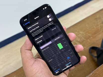 iPhone 16E Long Term Review: एपल के इस सस्ते आईफोन को खरीदना चाहिए या नहीं, पढ़ें रिव्यू iPhone 16E Long Term Review Should you buy this cheap iPhone from Apple or not read the review