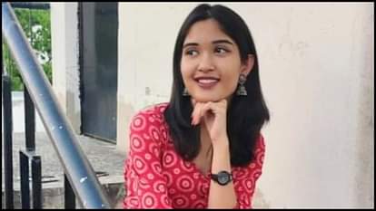 ISC 2025 Topper: 17 साल की टाॅपर सृजनी ने पेश की मानवता की मिसाल, खास वजह से छोड़ दिया अपना उपनाम ISC 2025 Topper Srijani Removes Surname For Humanity Know About 17 Year Old Srijani From Kolkata