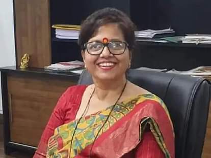 Bhopal: डॉ. अरुणा कुमार की जड़े मजबूत, प्रदेश भर के चिकित्सकों के विरोध के बाद भी नियुक्ति बरकरार, विरोध जारी Bhopal: Dr. Aruna Kumar's roots are strong, appointment remains intact despite protests from doctors across th
