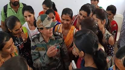 Operation Sindoor: कर्नल सोफिया कुरैशी 7 साल पहले आईं थी सिरसा, 20 मिनट के लेक्चर में भर दिया देशभक्ति का जोश Operation Sindoor Colonel Sofia Qureshi came to Sirsa 7 years ago filled country with patriotic zeal inlecture