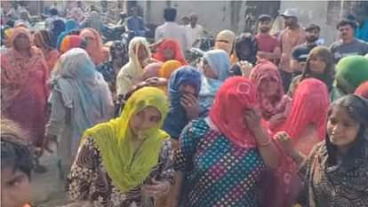 करनाल में राजमिस्त्री की हत्या: पशुबाड़े में सोये हुए पर तेजधार हथियार किया हमला, बेटे ने खून से लथपथ दिखा शव Mason murdered in Karnal attacked with sharp weapon while sleeping in cattle shed son showed body