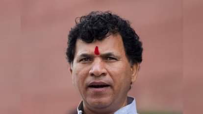 Jaisalmer News: जब दुश्मन कायरता दिखाता है, तब भारत की सेना अपना शौर्य दिखाती है- पूर्व मंत्री कैलाश चौधरी Jaisalmer News: When the enemy shows cowardice, then the Indian army shows its bravery- Kailash Chaudhary