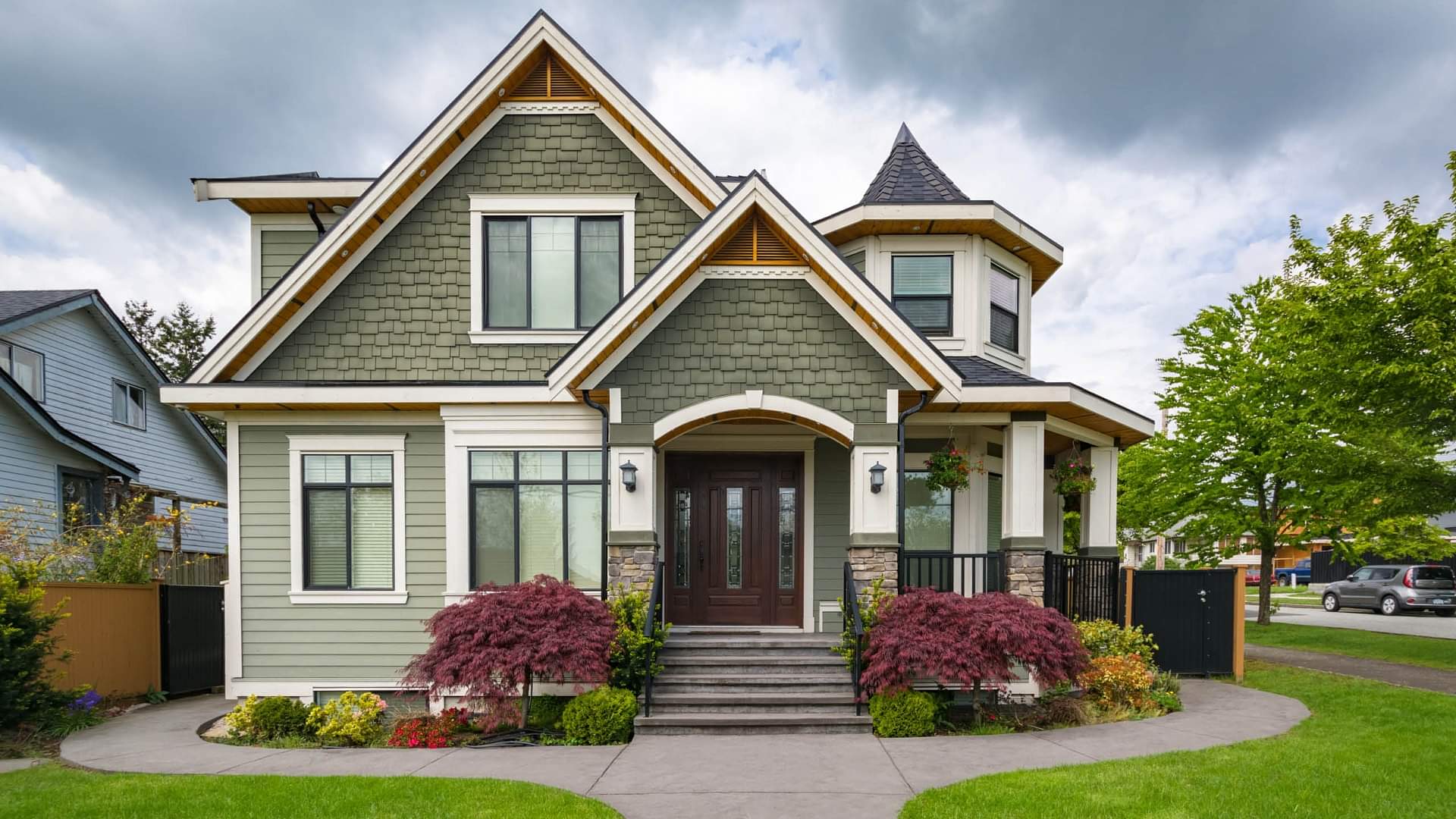Vastu Tips: घर की छत पर कभी न रखें ये तीन चीजें, आर्थिक तंगी का बनती हैं कारण Vastu Tips Never Keep These Items On Terrace According to Vastu