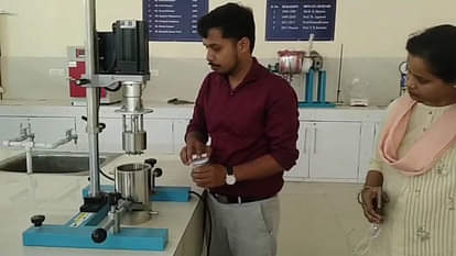 Kanpur: छात्रों के साथ पेंट तकनीक की बारीकियां सीखेंगे पेशेवर व कामगार, HBTU जून में चलाएगा ट्रेनिंग प्रोग्राम Kanpur: Professionals and workers will learn the nuances of paint technology with students