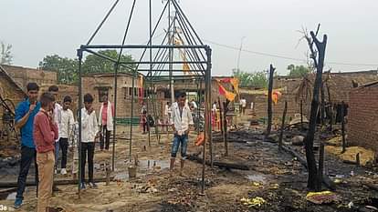 Shravasti News: बरातियों के लिए हलवाई बना रहा था खाना, तीन सिलिंडर ब्लास्ट...फिर आग ने मचाया तांडव; सात घर जले cook was preparing food for baraatis In Shravasti three cylinder blasts burnt down seven houses