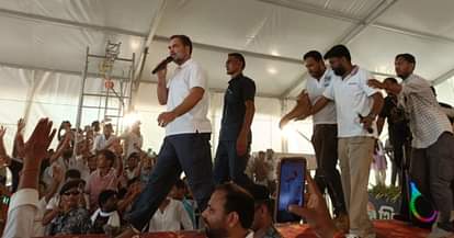 Rahul Gandhi: धारा 144 लगने के बावजूद अंबेडकर हॉस्टल पहुंचे राहुल गांधी, कहा- आपसे बात करना ही मेरा लक्ष्य है Bihar News : Rahul Gandhi in darbhanga airport to darbhanga town hall congress party event location change